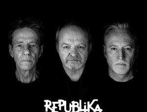 REPUBLIKA FEAT CZARNO-BIAŁE ŚLADY
